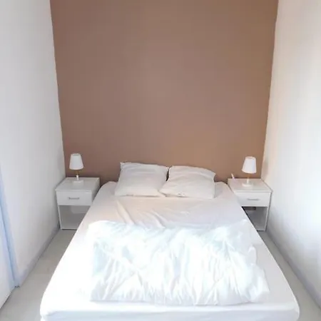 Fully Equipped With One Bedroom