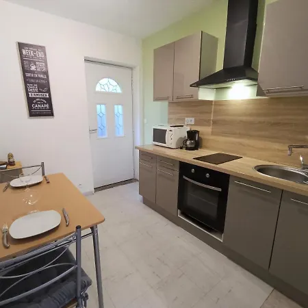 Apartment Fully Equipped With One Bedroom