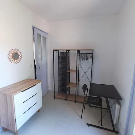Fully Equipped With One Bedroom *