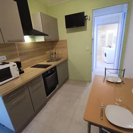 Fully Equipped With One Bedroom * Lamalou-les-Bains